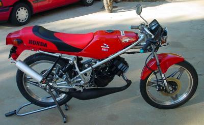 honda_mb5_50cc_moped_racer