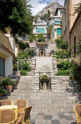 More Taormina Steps