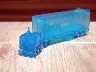 Prototype Clear Blue Optimus Prime Cab & Trailer - Vehicle Mode