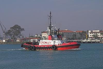 Crowley tug Leader