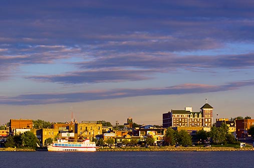 Kenora Harbourfront1