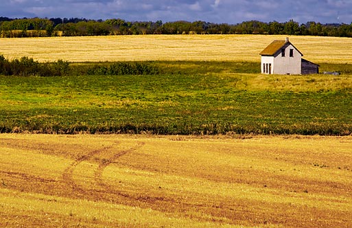 Lone House on the Prairie 20050917