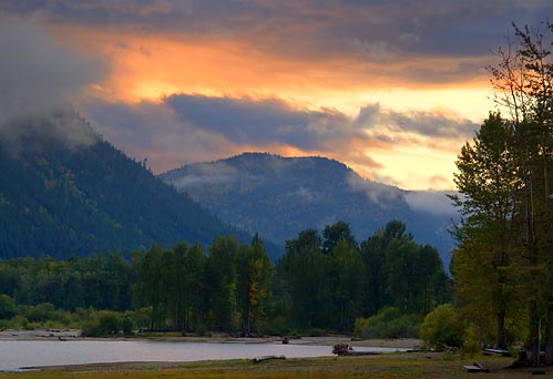 Shuswap Lake at Sunset 20050929