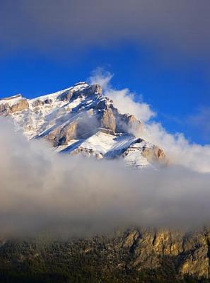 Mountain in the Clouds 17565