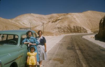 Elizabeth, Susan and Mary Jeanne at the Sea Level Sign on the Road to Jericho