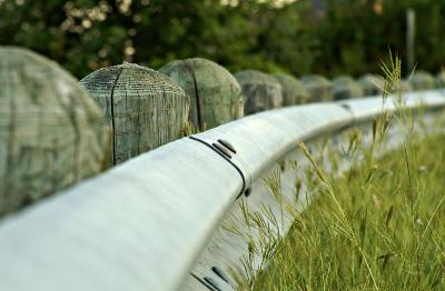 v3/76/125876/3/49833755.PICT1315Railing.jpg