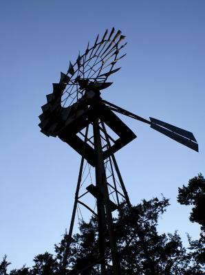v3/76/125876/3/51049179.PICT1751Windmill.jpg