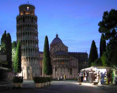 Leaning Tower, Cathedral, Souvenier Stand