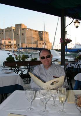 dick lewis enjoying life