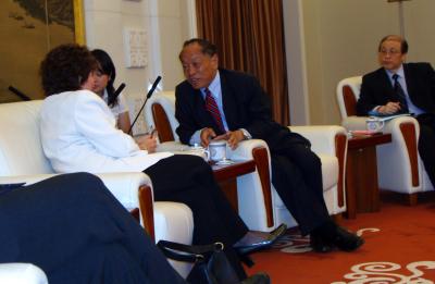 li zhaoxing talking.jpg
