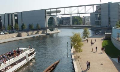 reichstag complex2.jpg