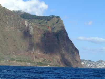 v3/76/396076/3/51399758.cliff.jpg