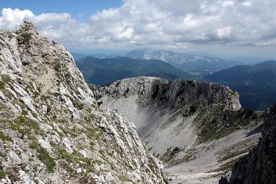 Hunter peak, 2070m, the way back