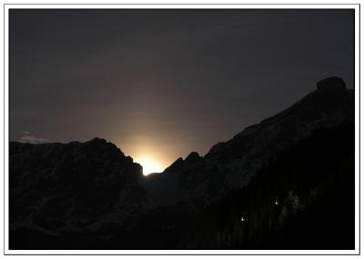 Moon rising over La Villa, Italy