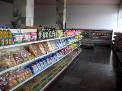 The food section of a department store in Pyongyang.