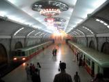 Pyongyang Metro 1.jpg