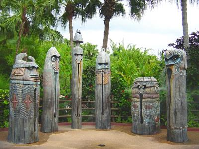 Tikis.jpg