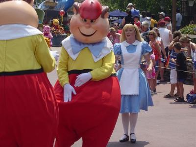 TweedlesAlice.jpg