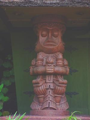 TikiRoomIdolArch.jpg