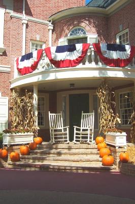 LibertySquareHalloweenDecorations.jpg