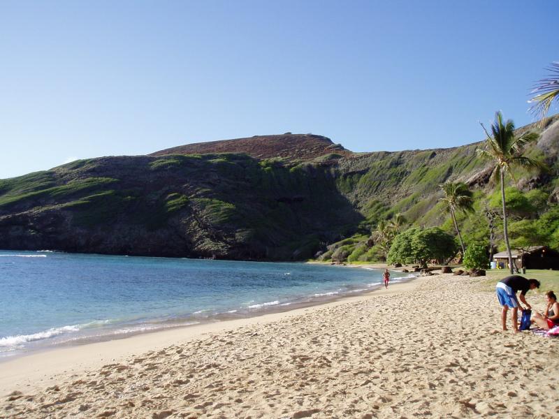 Hanama Bay