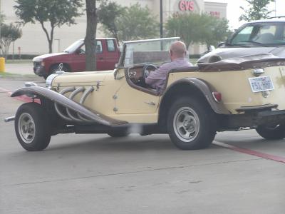 Mercedes Roadster.JPG