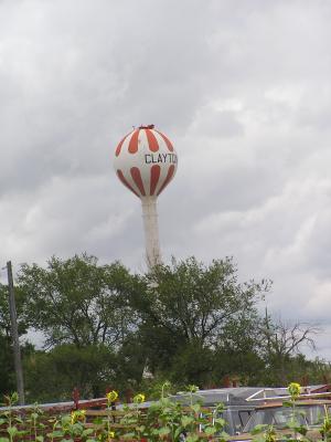 Clayton New Mexico water tower p2.JPG