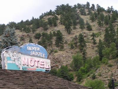 v3/77/498077/3/49128308.SilverSaddleMotelinBoulderCO.p3.jpg