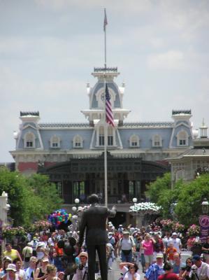 From Castle to Front of Park