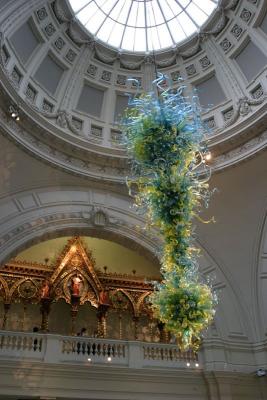 V&A Lobby