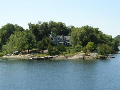 1000 Islands House 4.jpg