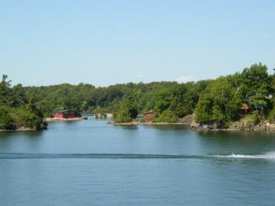 1000 Islands Cove.jpg