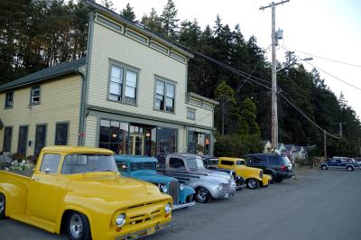 This is the Ajax cafe, at nearby Port Hadlock.  Did I mention the vintage car show?