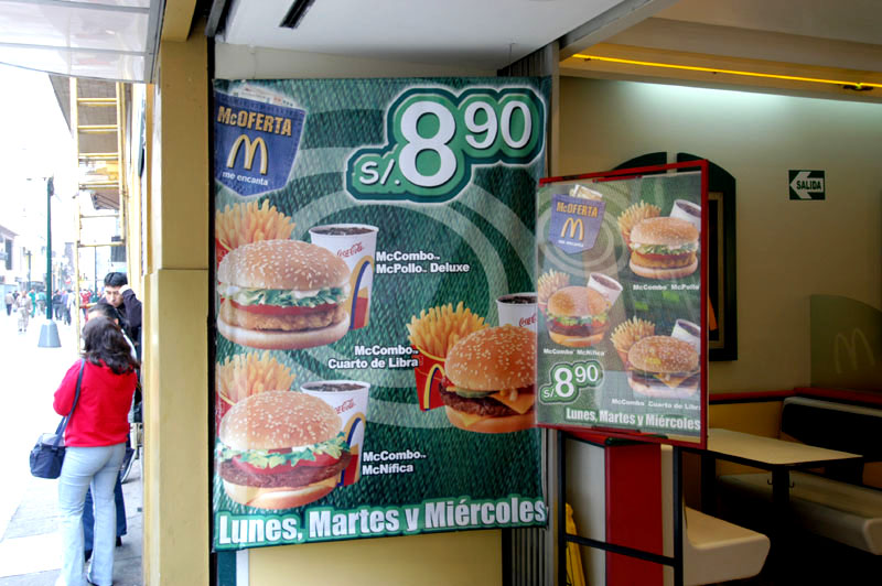 McPollo meal (S/.3.2 = $1)