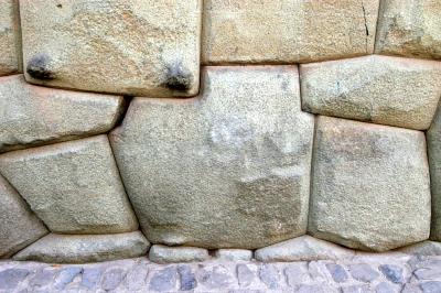 Inca Walls
