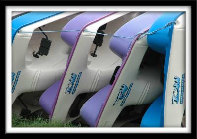 v3/78/455178/3/47563926.PaddleBoat_resize.jpg