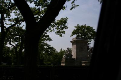 une vue de la voiture