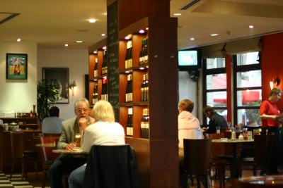 Cafe House