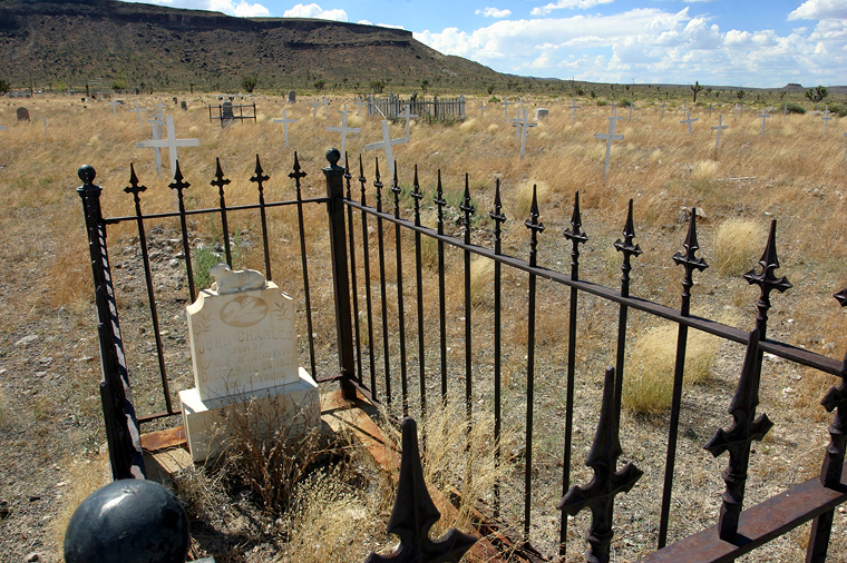 Cemetery in Goldfield