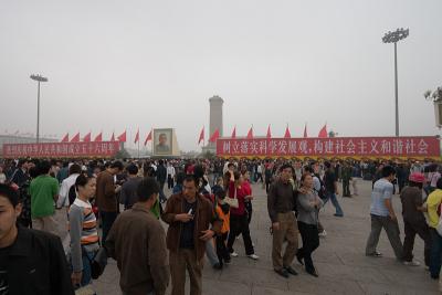 The whole setup in front of the Monument to the People's Heroes.