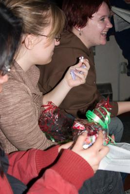 Everyone enjoyed the Halloween-inspired candy gifts from our wonderful CIEE laoshis.