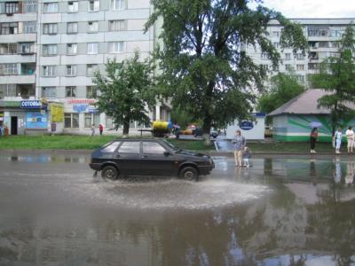 10 minutes of rain and big floods!