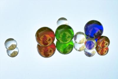 8 marbles multicolor_a