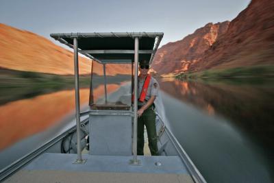 v3/79/502779/3/48903163.kenboat2.jpg