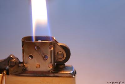 10_09_05 Zippo