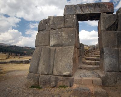 Sacsayhuaman gateway
