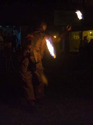 59MentoneFireDance05.jpg