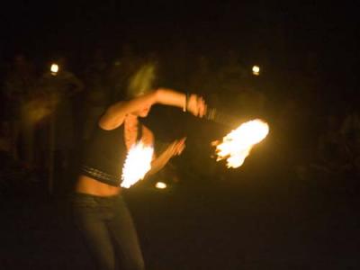 31MentoneFireDance05.jpg
