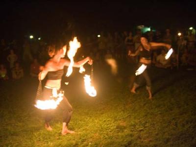 39MentoneFireDance05.jpg