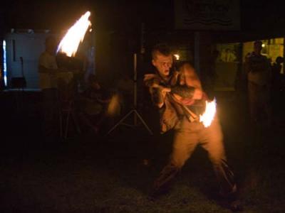 58MentoneFireDance05.jpg